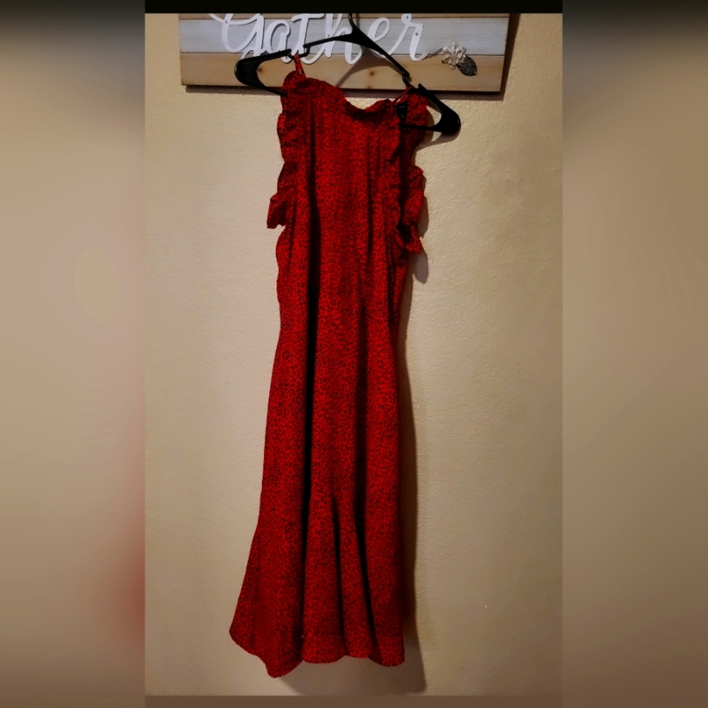 VCAY animal Print Cold Shoulder Ruffle Trim Dress